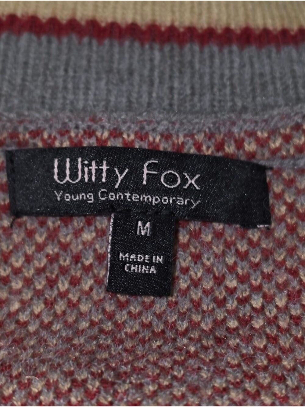 Witty Fox Sleeveless Sweater Vest Size Medium - Picture 4 of 6
